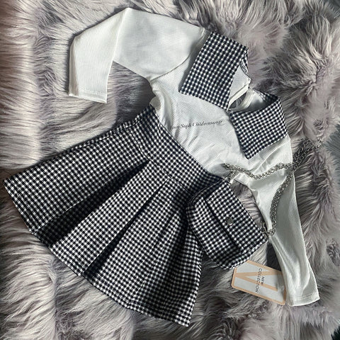 Dogtooth print shirt dress with matching bag