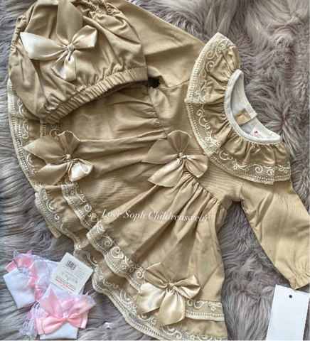 Luxury long sleeved dress and pants