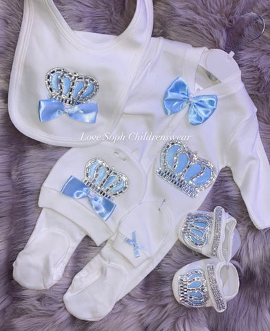 Luxury diamanté crown sleepsuit with bib, shoes, hat and scratch mits 7 piece set